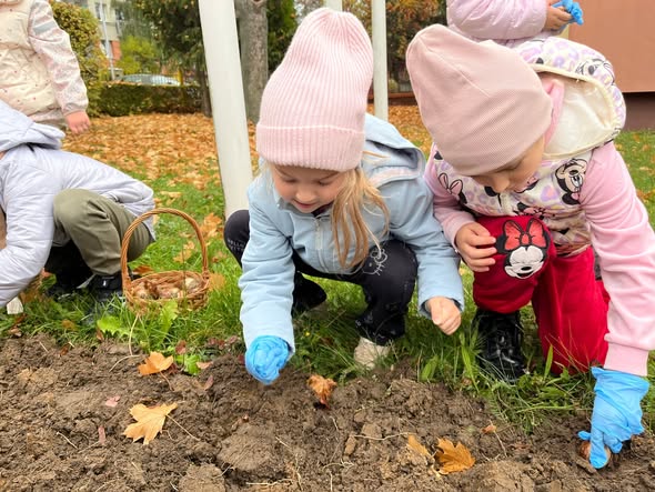Żonkile dla Hospicjum – najmłodsi sadzą nadzieję!