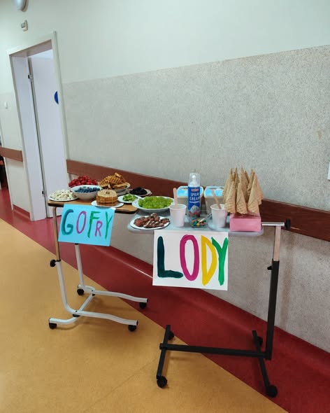 Czasem szczęście ma smak lodów i ciepłego gofra. 